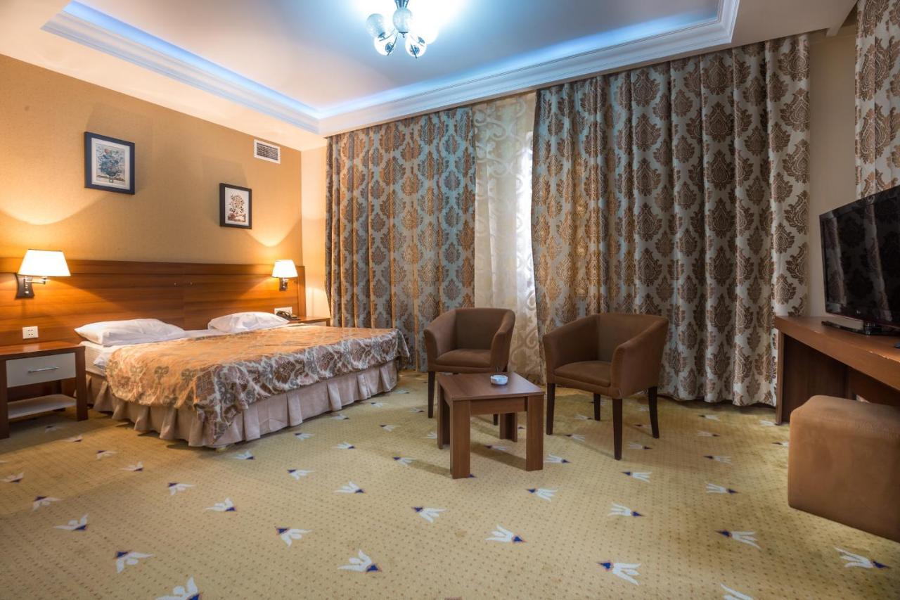 Mont Inn Hotel Баку Екстериор снимка