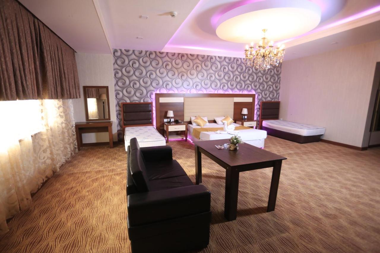 Mont Inn Hotel Баку Екстериор снимка
