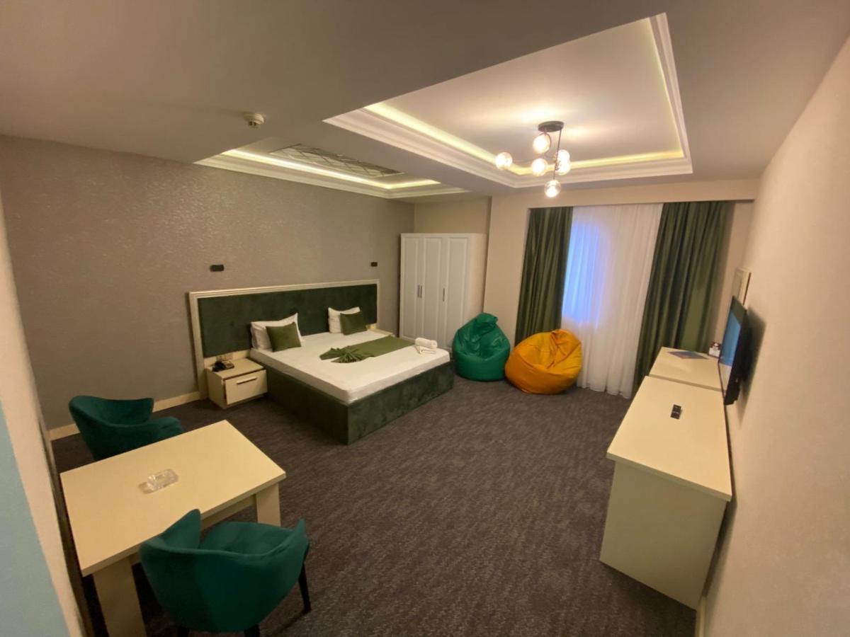 Mont Inn Hotel Баку Екстериор снимка